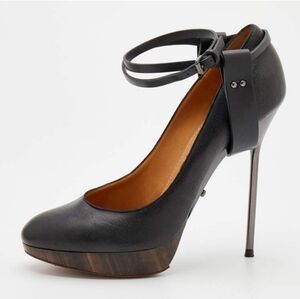 Lanvin 2011 Collection Black‎ Leather Wrap Ankle Strap Platform Pumps 40 9.5